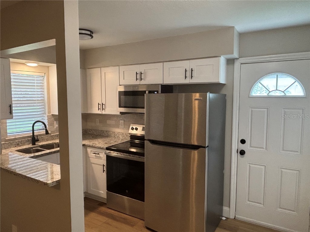 38351 A Avenue Zephyrhills FL 33542 TB8424791 image3