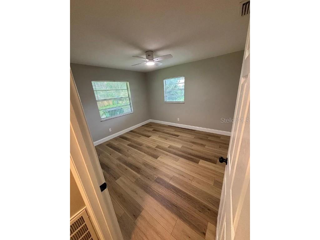 38351 A Avenue Zephyrhills FL 33542 TB8424791 image7