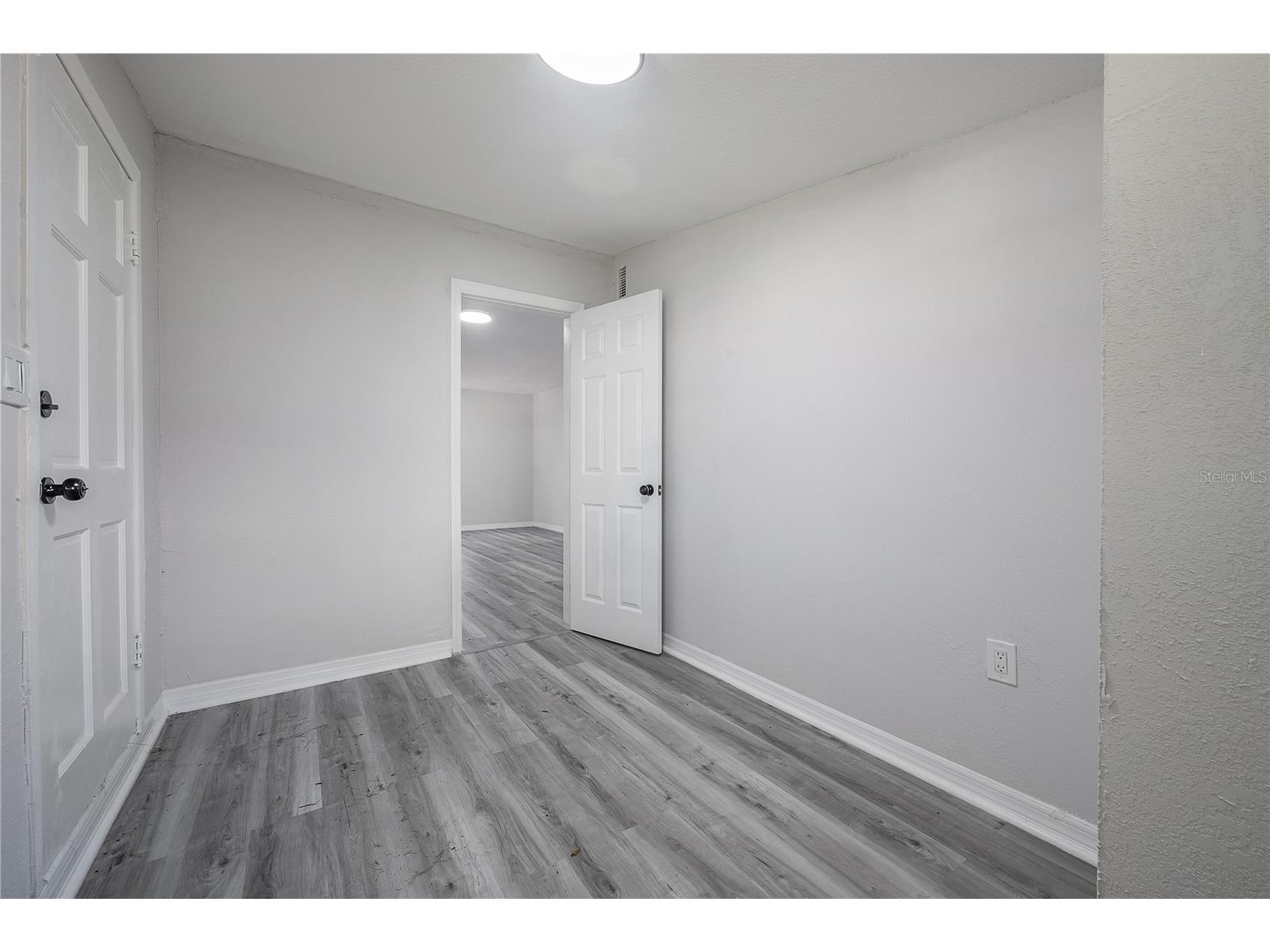 38352 Corey Street Zephyrhills FL 33542 TB8445465 image12