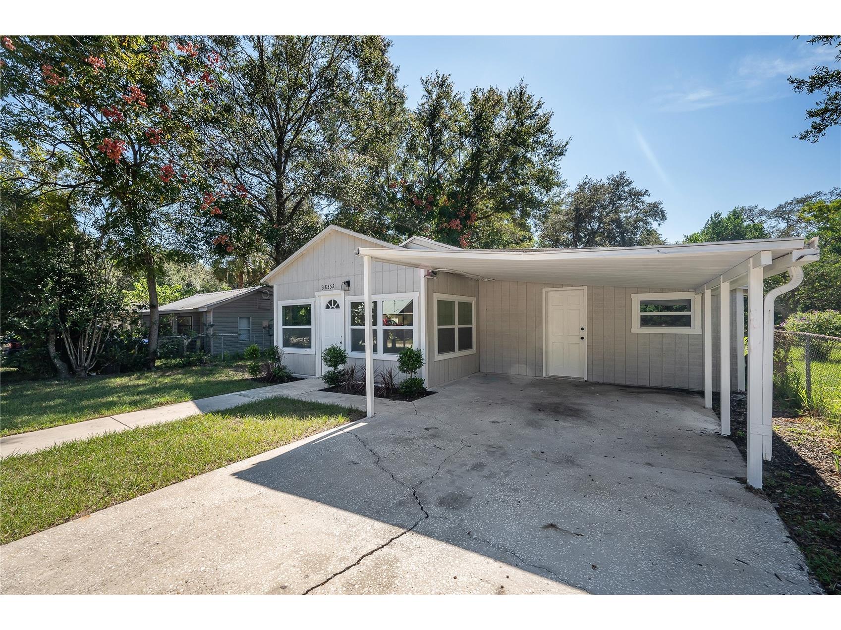 38352 Corey Street Zephyrhills FL 33542 TB8445465 image4