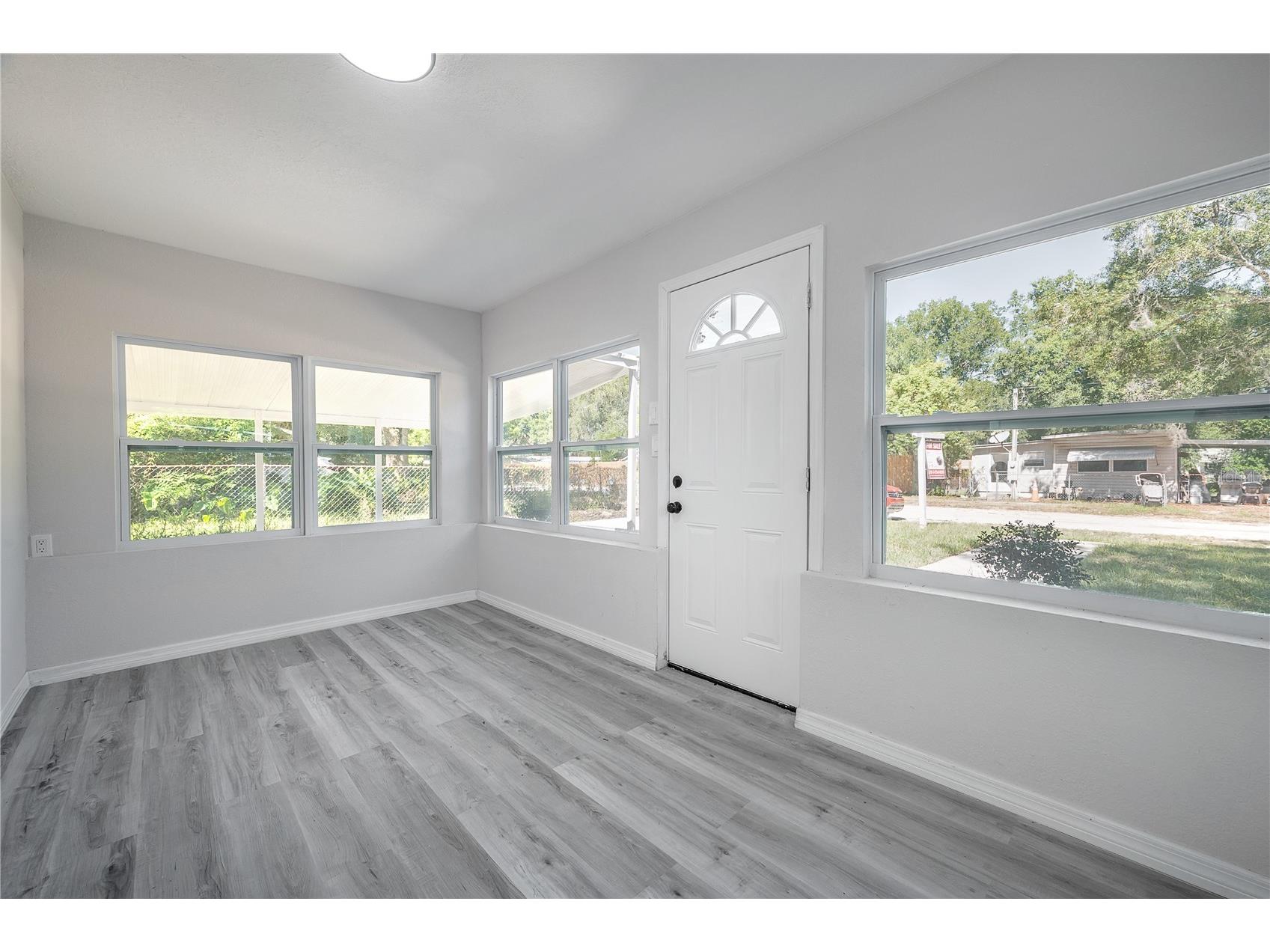 38352 Corey Street Zephyrhills FL 33542 TB8445465 image7