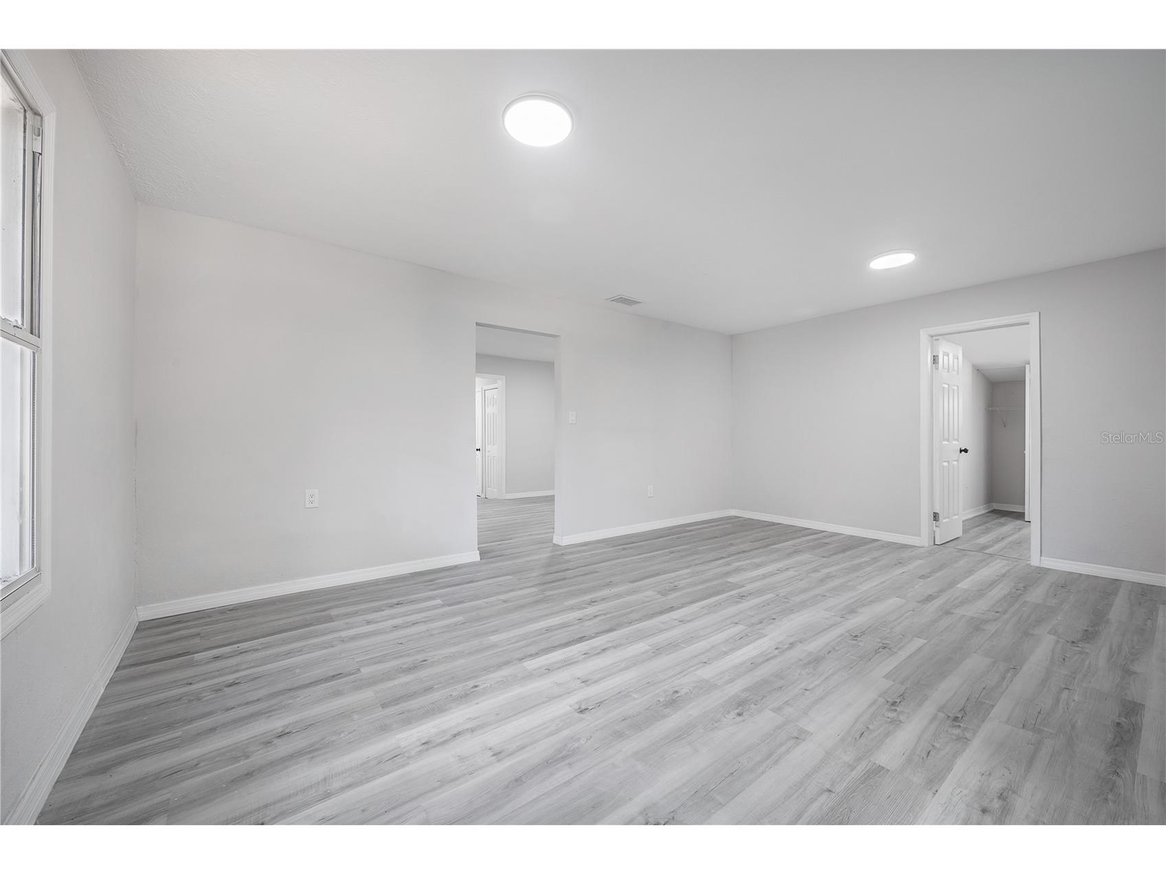 38352 Corey Street Zephyrhills FL 33542 TB8445465 image8