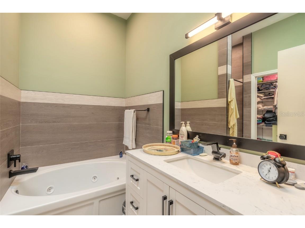 3836 Long Grove Lane Port Orange FL 32129 V4938703 image4