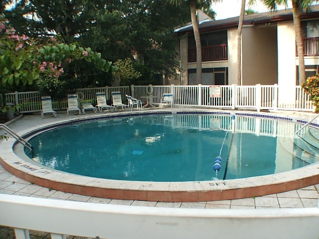 3836 N Lake Drive #119 Tampa FL 33614 T3532601 image1