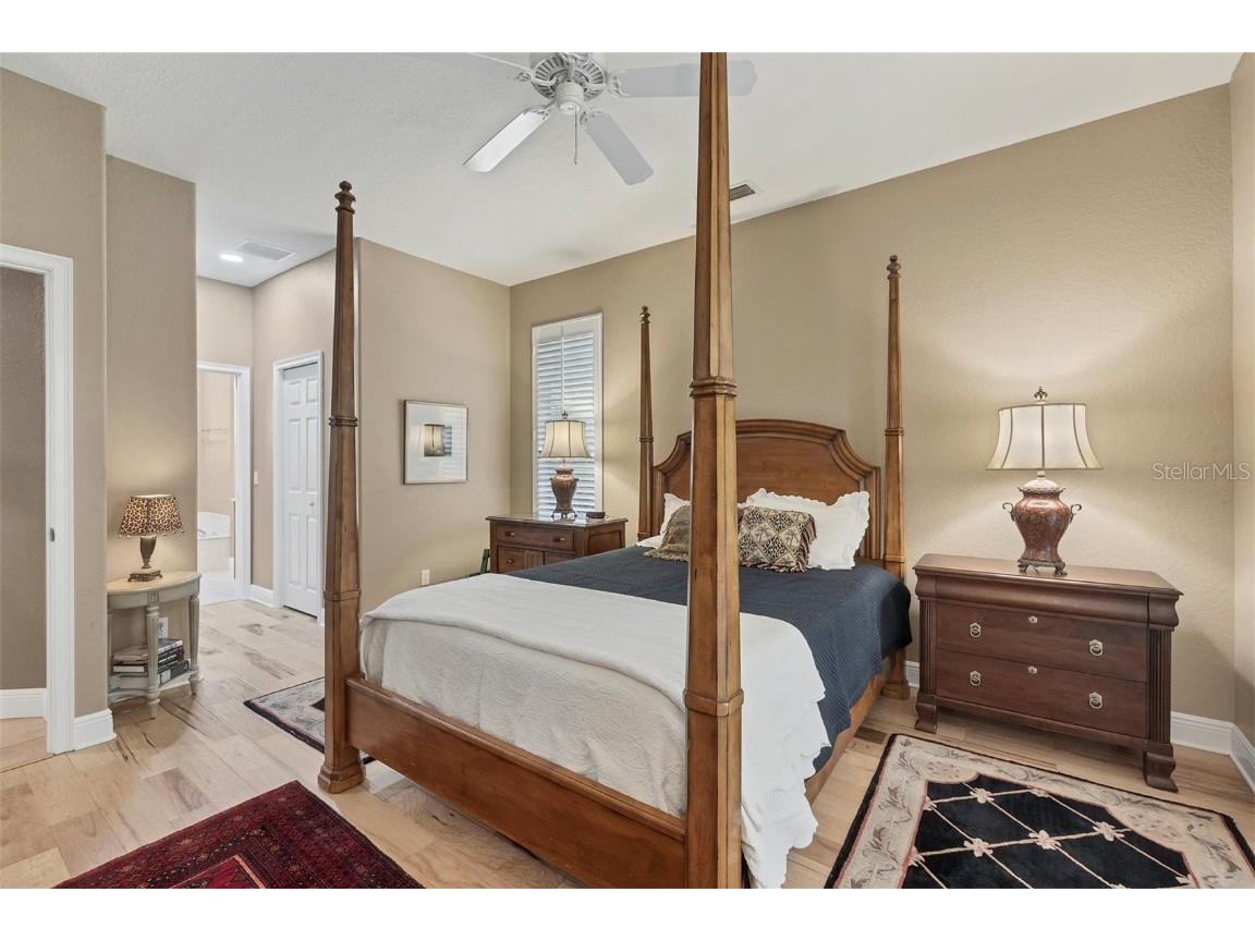 3837 Camino Real Sarasota FL 34239 A4672440 image24