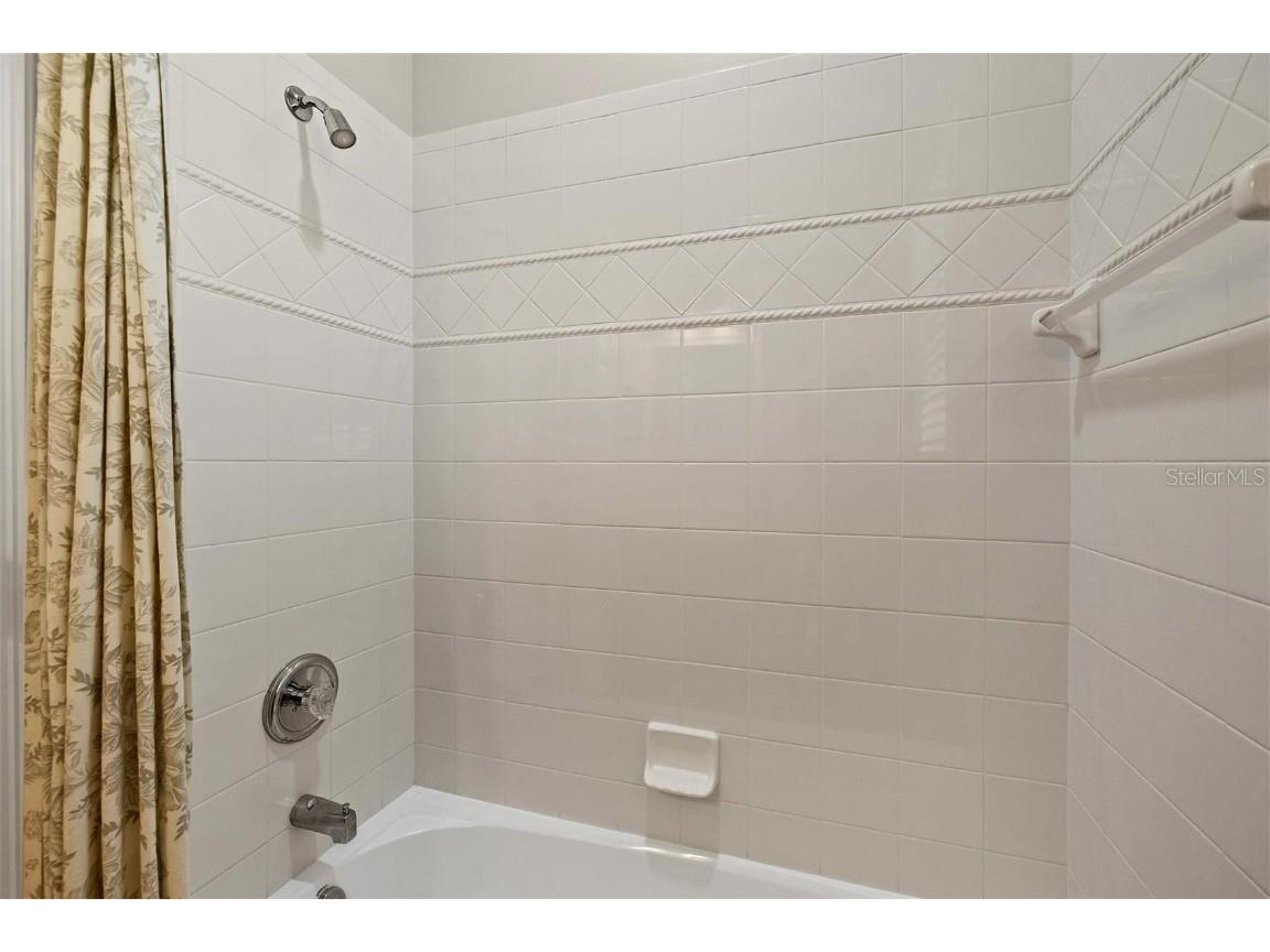 3837 Camino Real Sarasota FL 34239 A4672440 image29