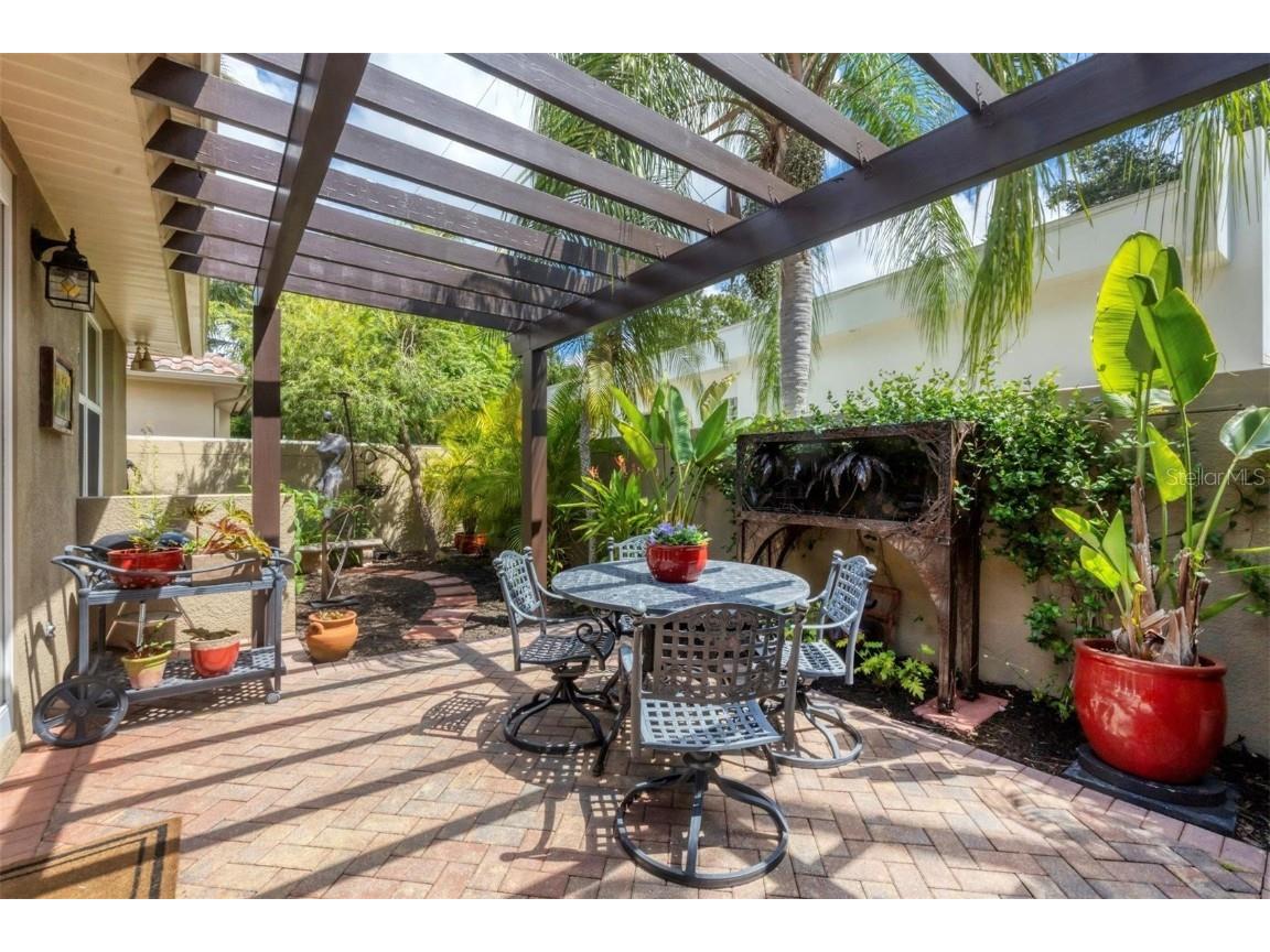 3837 Camino Real Sarasota FL 34239 A4672440 image31