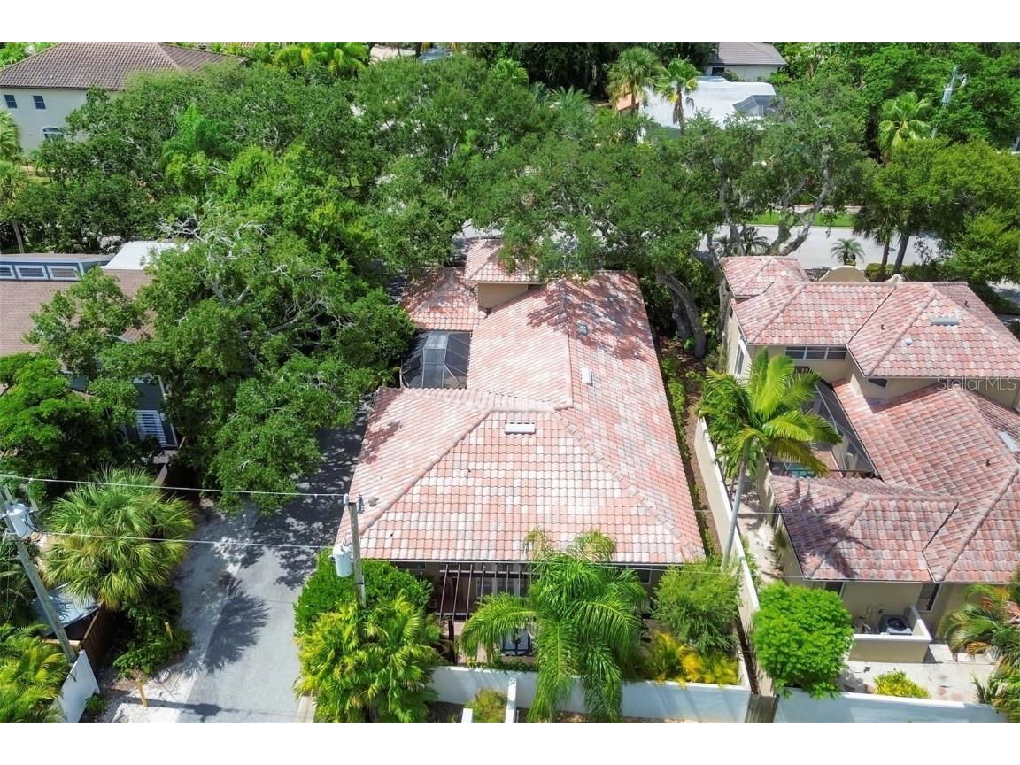 3837 Camino Real Sarasota FL 34239 A4672440 image41