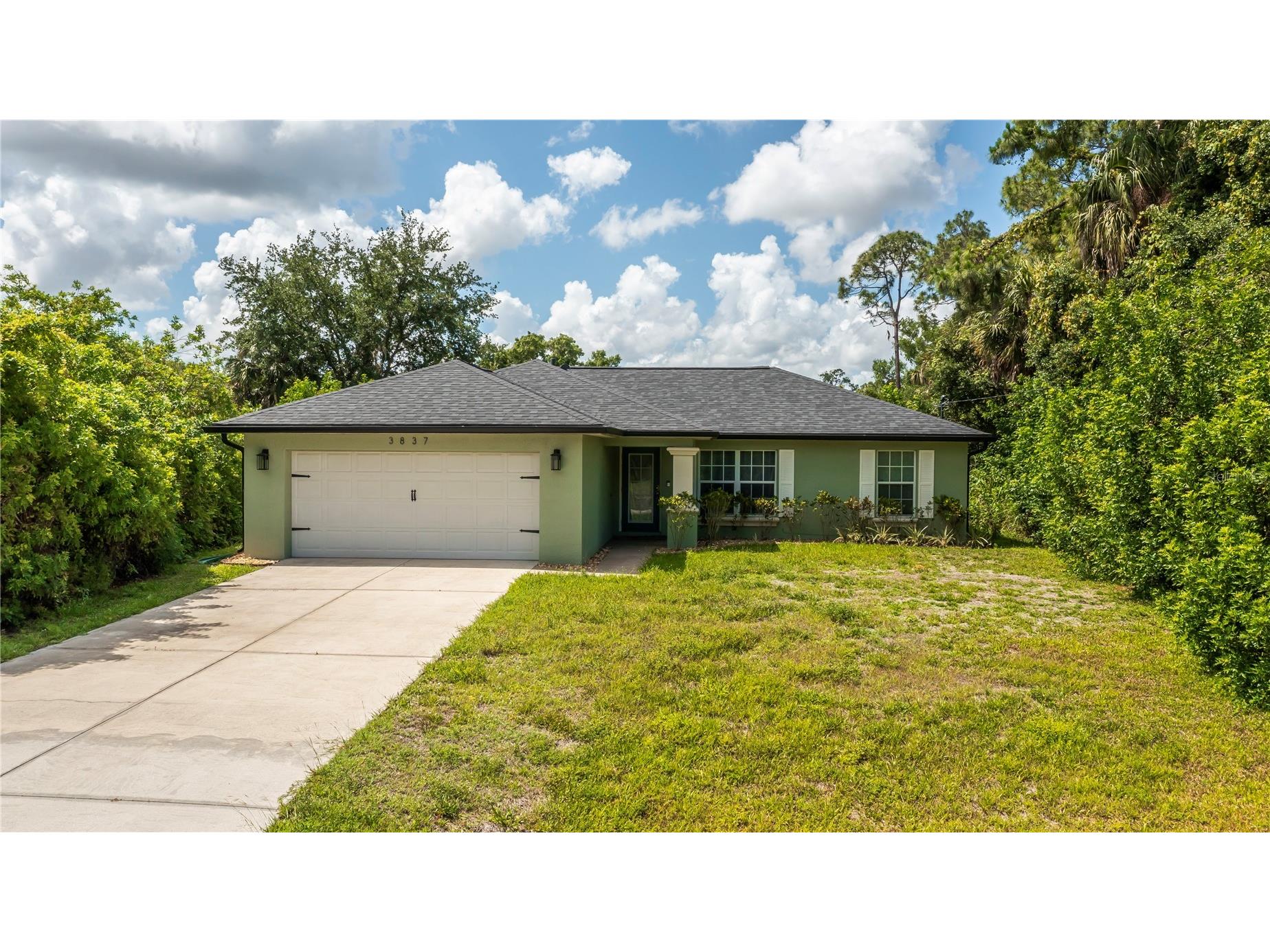 3837 Hillandale Street Fort Myers FL 33905 C7526464 image1