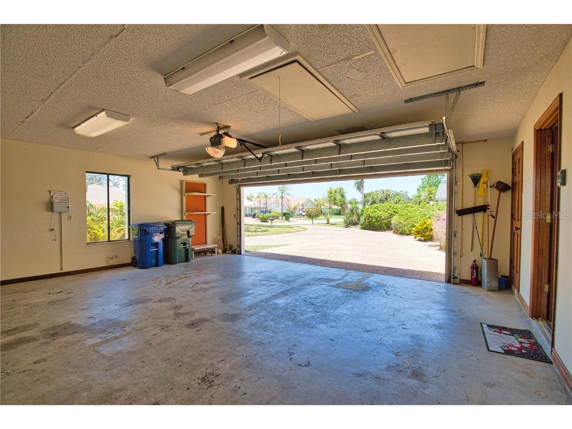 3837 Torrey Pines Boulevard Sarasota FL 34238 A4639914 image22