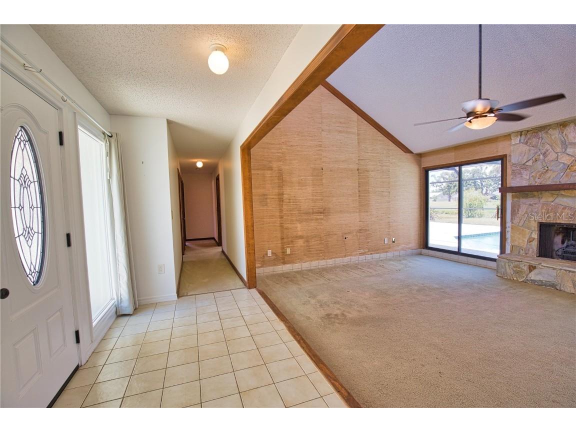 3837 Torrey Pines Boulevard Sarasota FL 34238 A4639914 image5