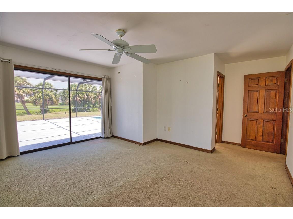 3837 Torrey Pines Boulevard Sarasota FL 34238 A4639914 image9