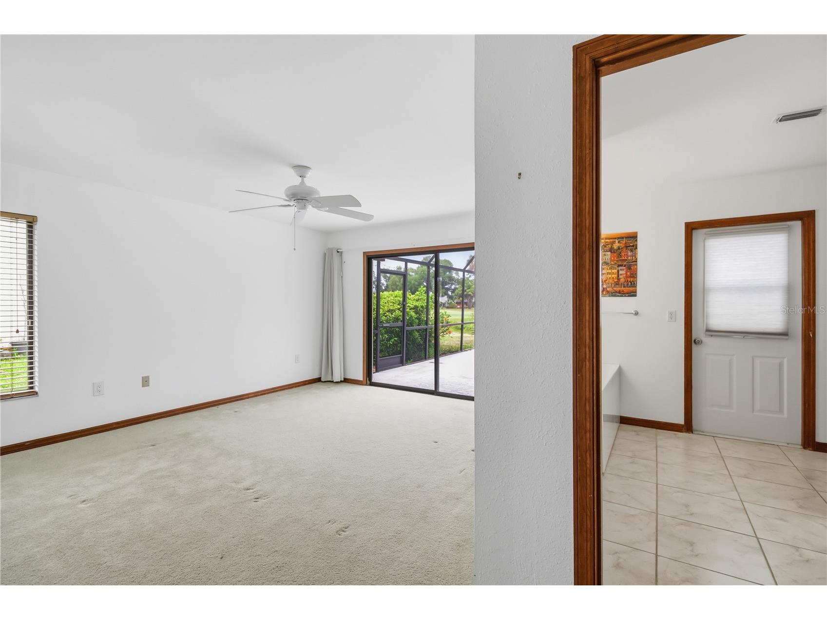 3837 Torrey Pines Boulevard Sarasota FL 34238 A4692677 image22