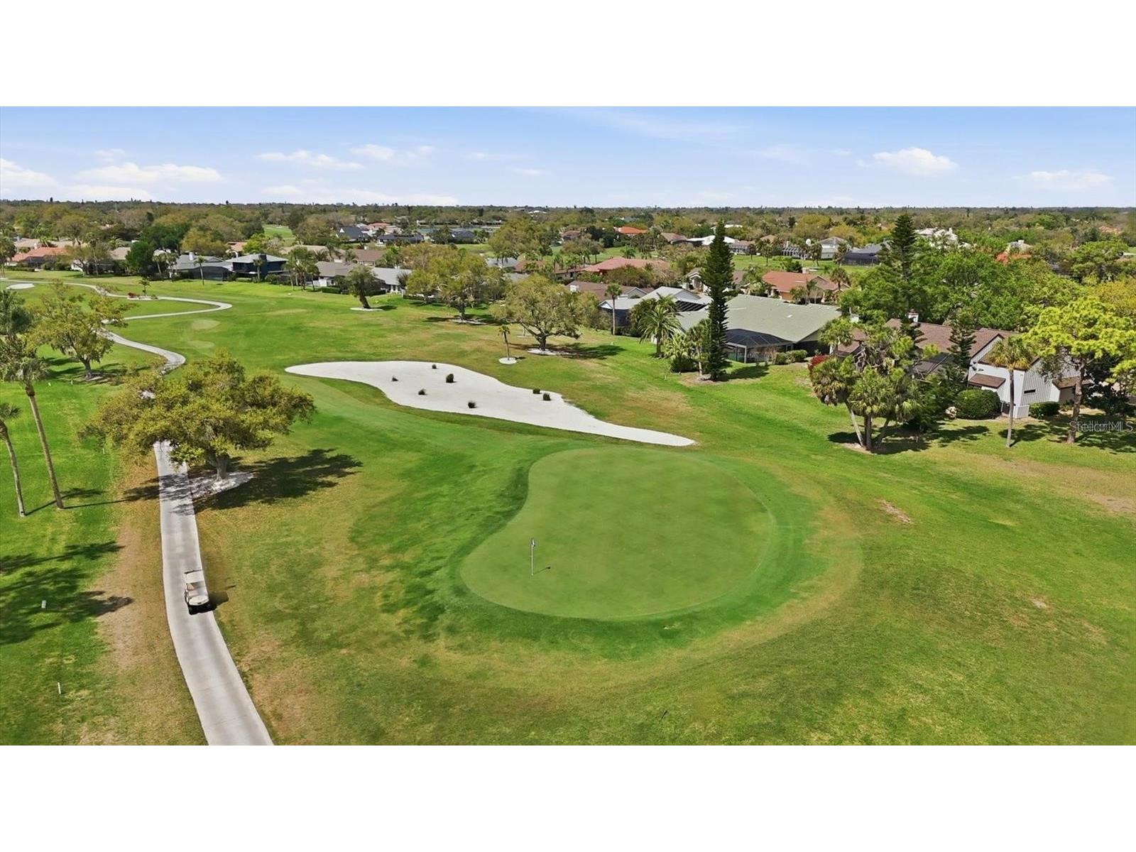 3837 Torrey Pines Boulevard Sarasota FL 34238 A4692677 image43