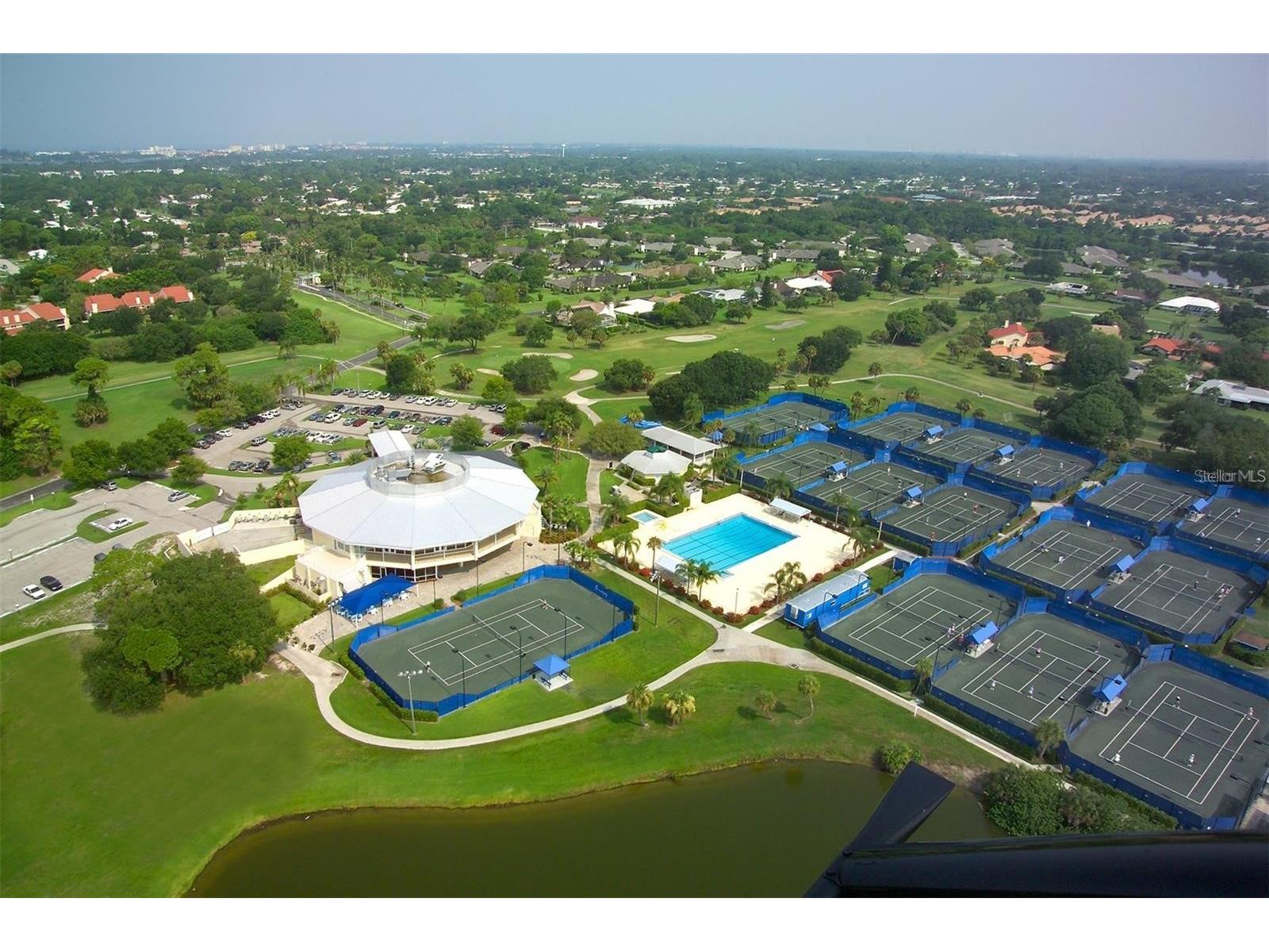 3837 Torrey Pines Boulevard Sarasota FL 34238 A4692677 image55