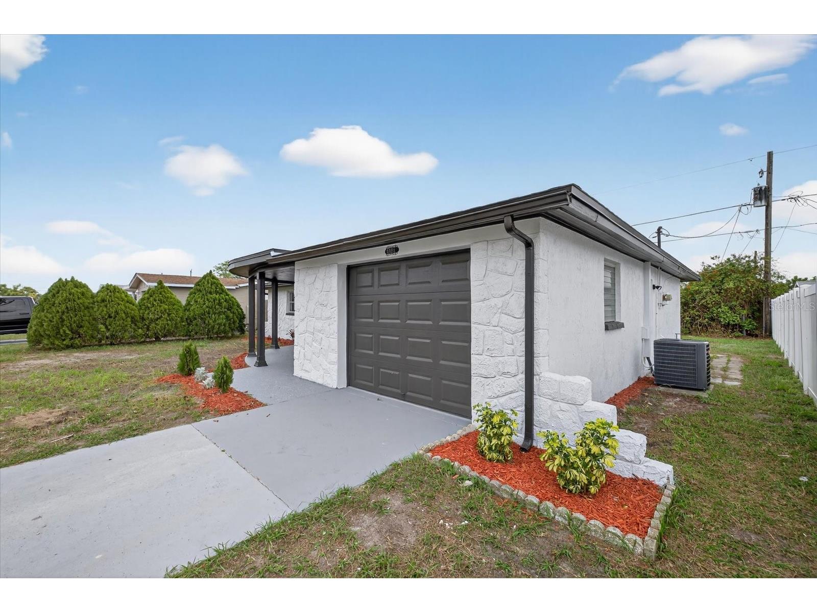 3838 Cherrywood Drive Holiday FL 34691 TB8487498 image3