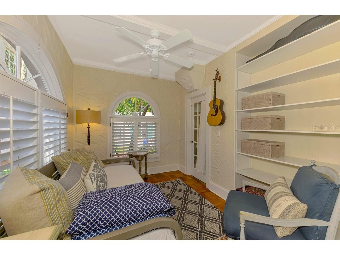 3838 Flores Avenue Sarasota FL 34239 A4661399 image27