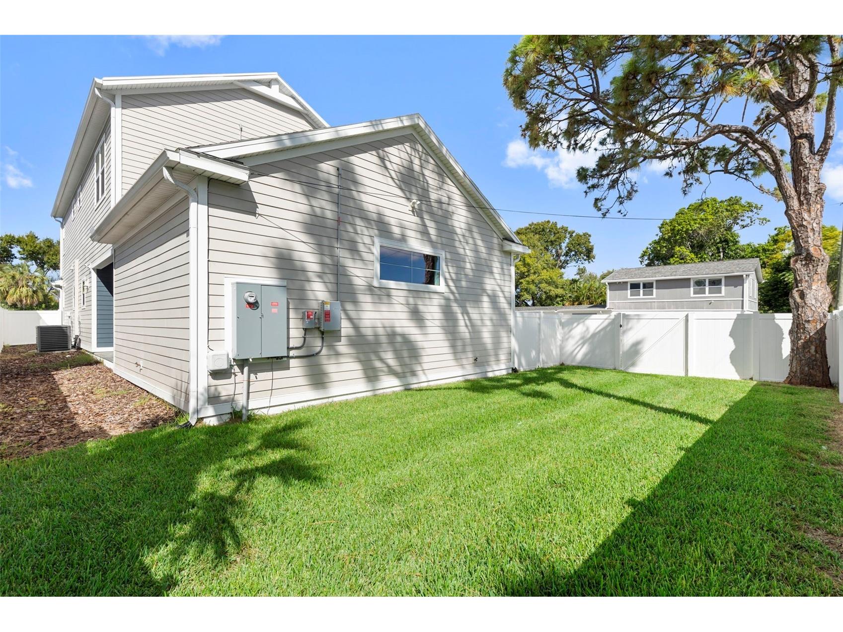 3839 71st Street N Saint Petersburg FL 33709 TB8495882 image52
