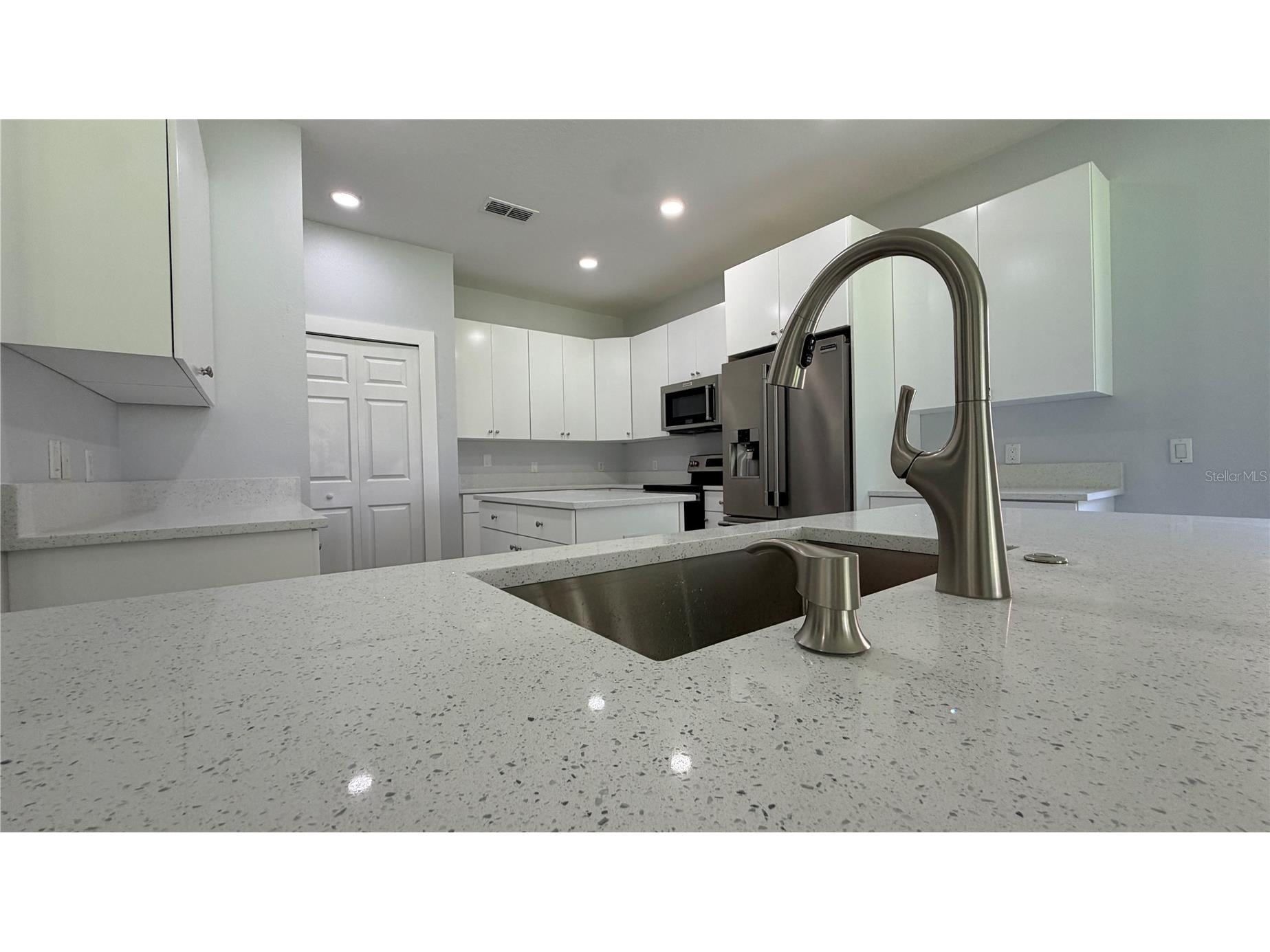 3839 Eagle Isle Circle Kissimmee FL 34746 S5149952 image9