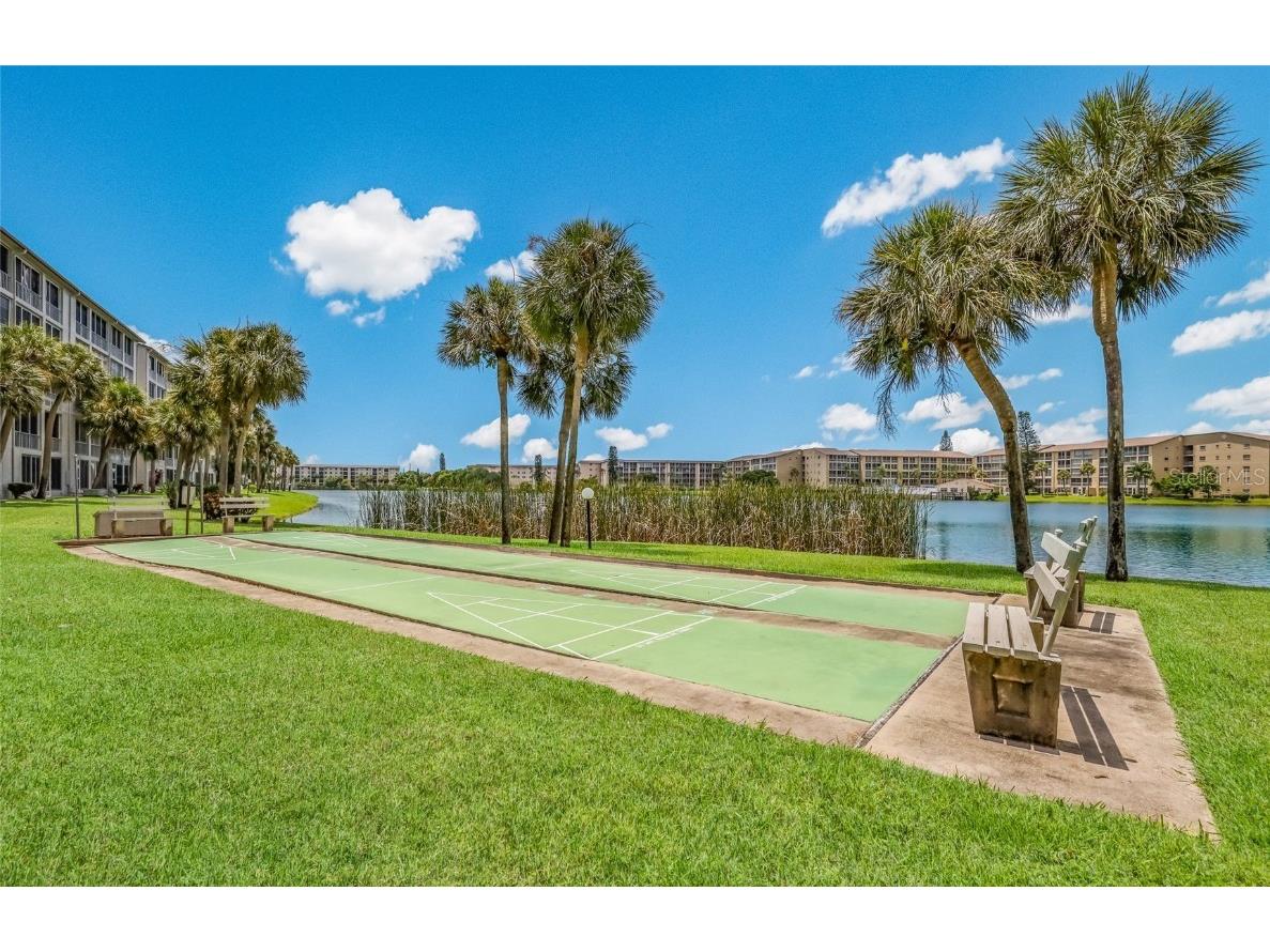 3839 Lake Bayshore Drive #H516 Bradenton FL 34205 A4674884 image27