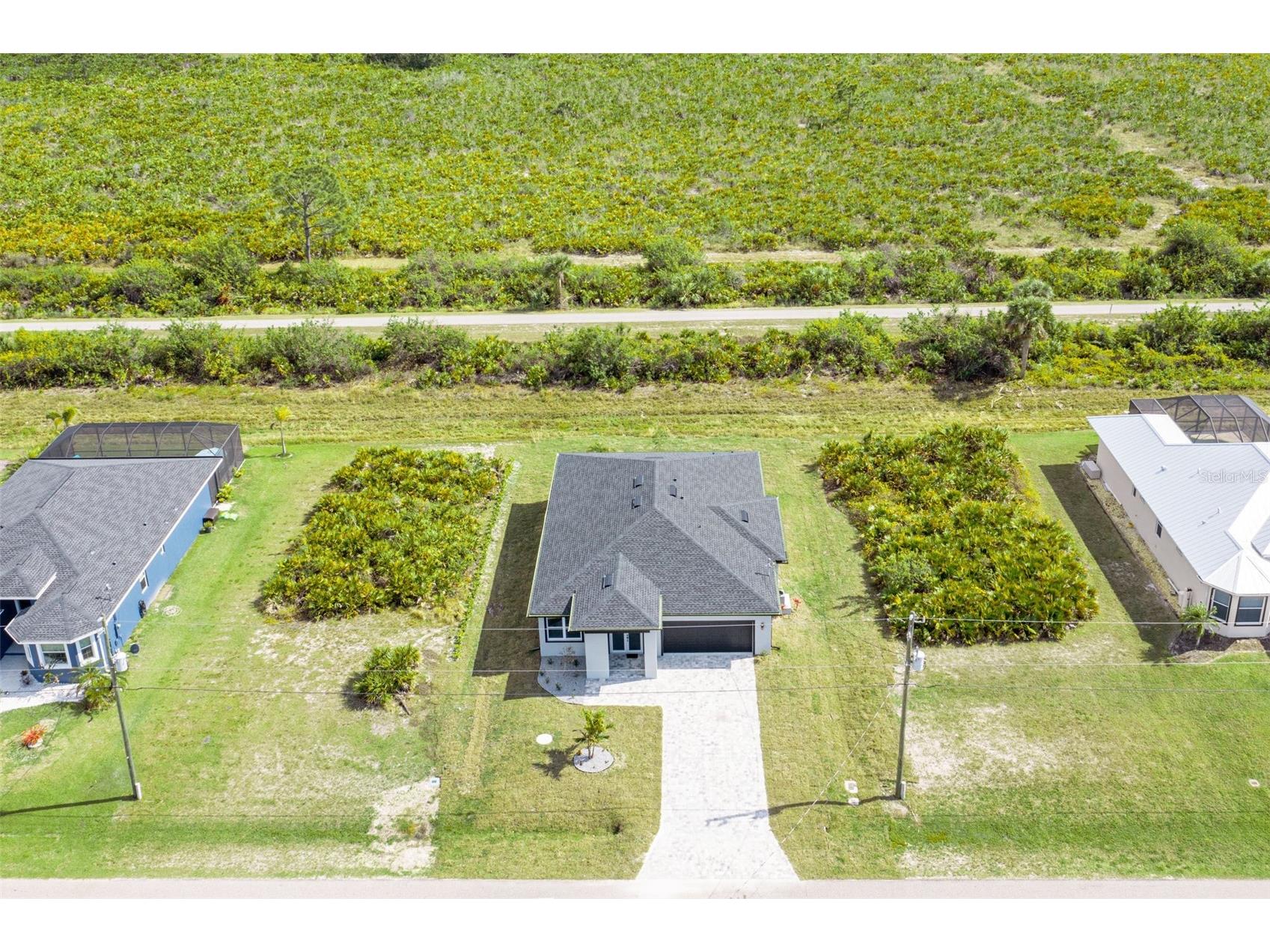 384 Baytree Drive Rotonda West FL 33947 D6147478 image1