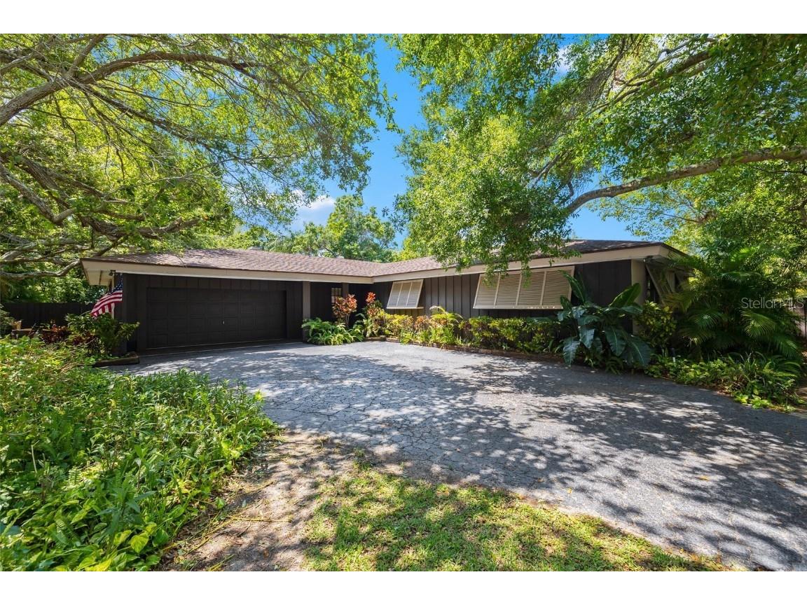 384 Lentz Road Belleair Bluffs FL 33770 U8238129 image1