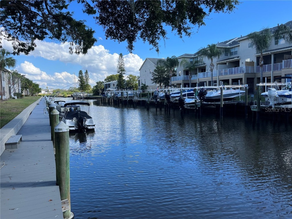 384 Moorings Cove Drive #384 Tarpon Springs FL 34689 U8225589 image1