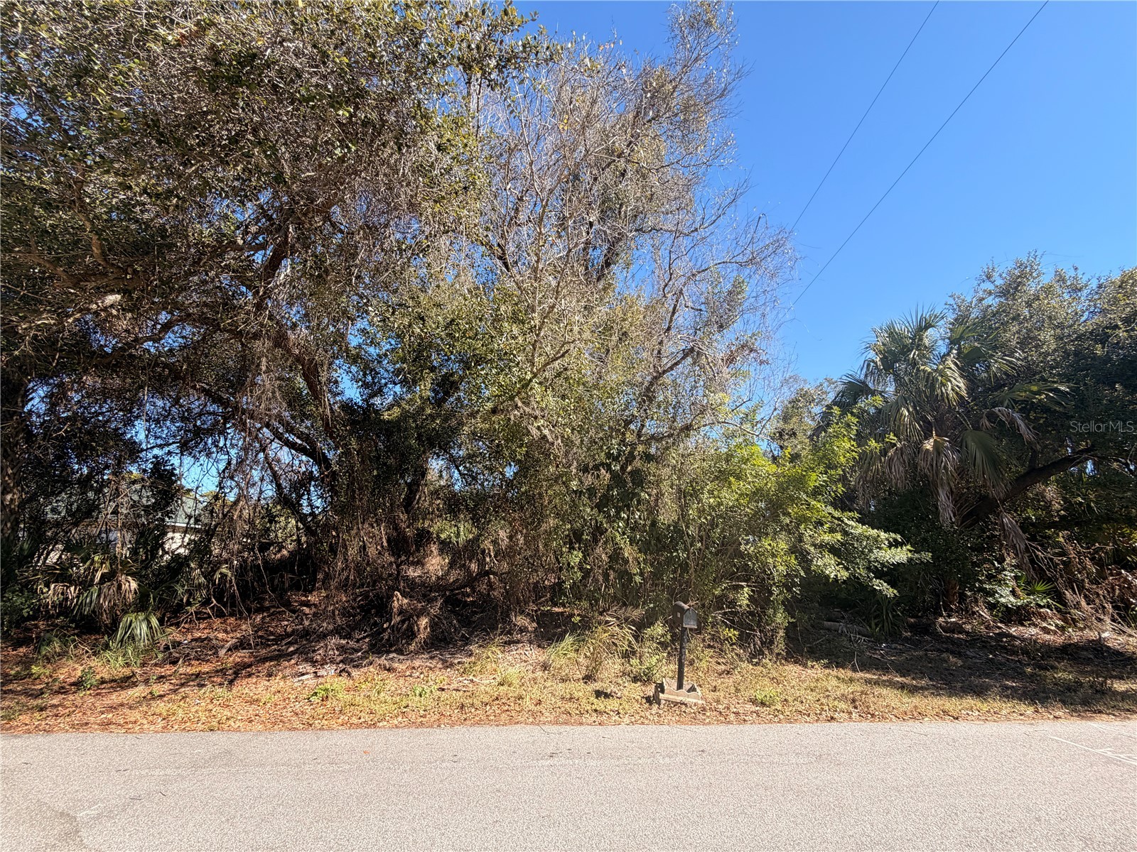 384 Skyland Lane Port Charlotte FL 33953 D6145980 image4