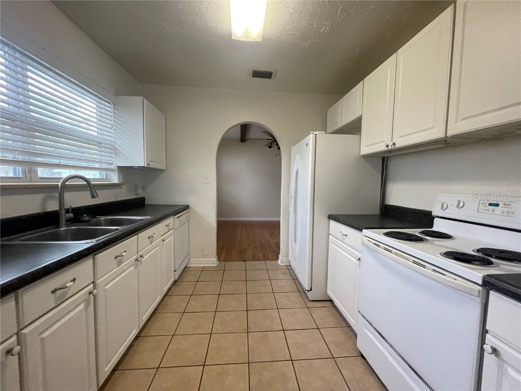 384 Terry Lane Lake Mary FL 32746 - Crystal Lake O6325030 image9