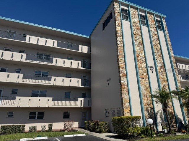 3840 Ironwood Lane #304H Bradenton FL 34209 TB8479679 image1