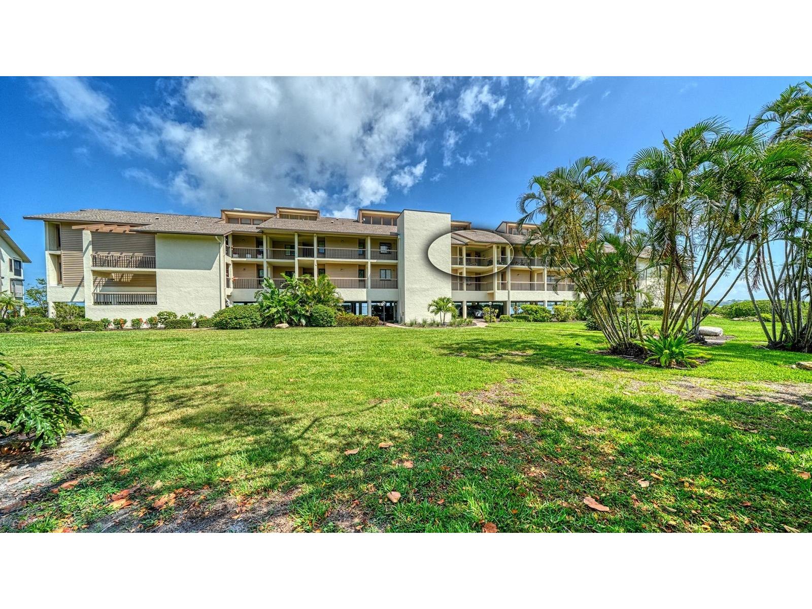 3840 Mariners Way #524A Cortez FL 34215 - ANNA MARIA SOUND A4693852 image1