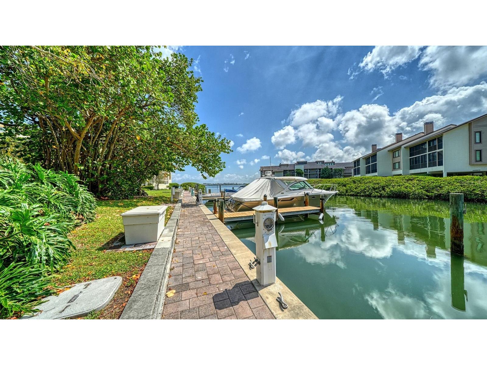 3840 Mariners Way #524A Cortez FL 34215 - ANNA MARIA SOUND A4693852 image39