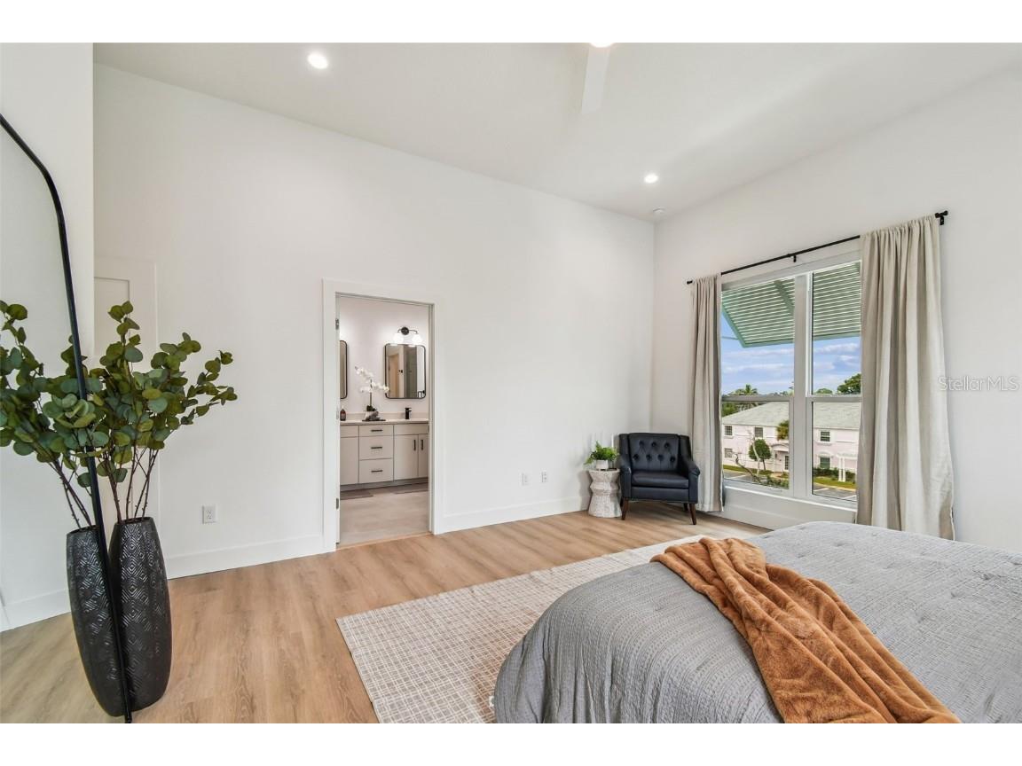 3840 Pompano Drive SE Saint Petersburg FL 33705 TB8426180 image57