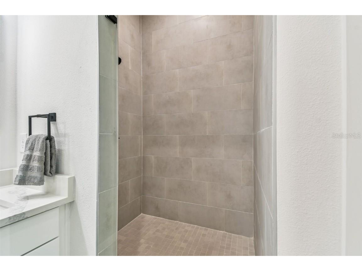 3840 Pompano Drive SE Saint Petersburg FL 33705 TB8426180 image62