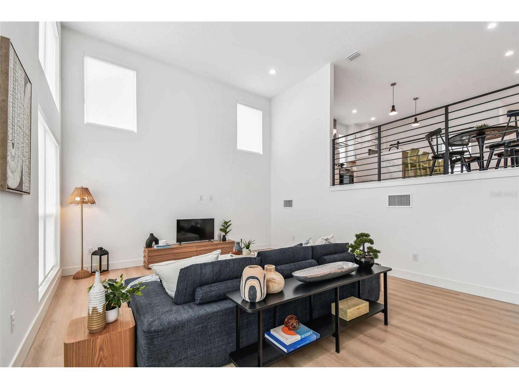 3840 Pompano Drive SE Saint Petersburg FL 33705 TB8478317 image28