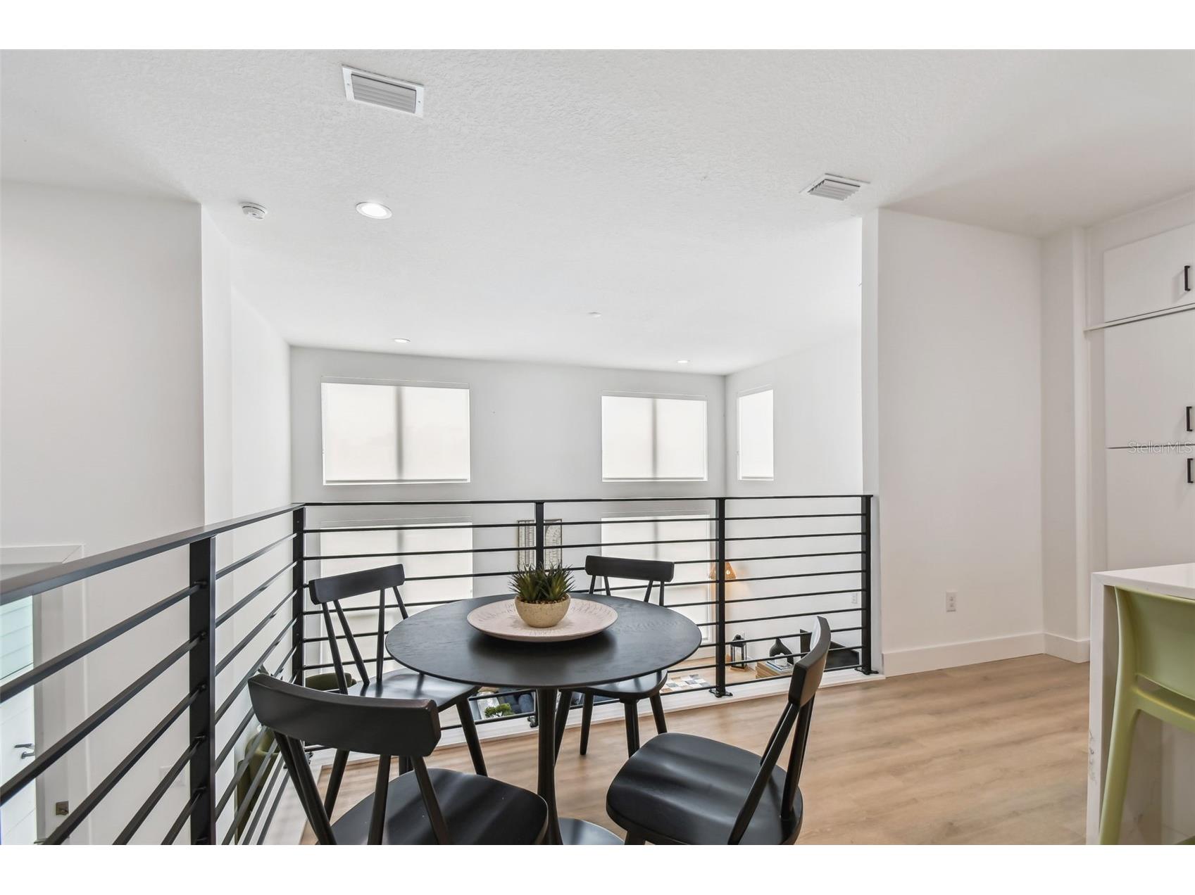 3840 Pompano Drive SE Saint Petersburg FL 33705 TB8478317 image44