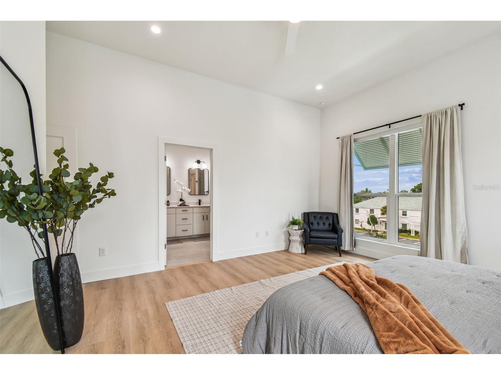 3840 Pompano Drive SE Saint Petersburg FL 33705 TB8478317 image55