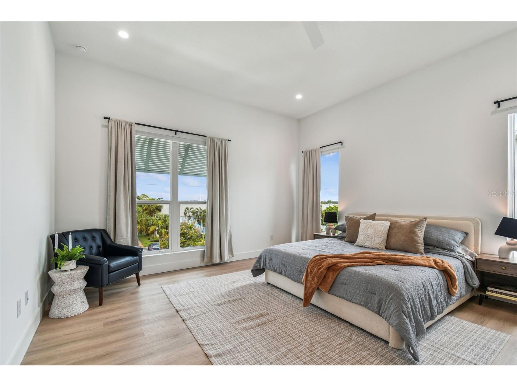 3840 Pompano Drive SE Saint Petersburg FL 33705 TB8478317 image6