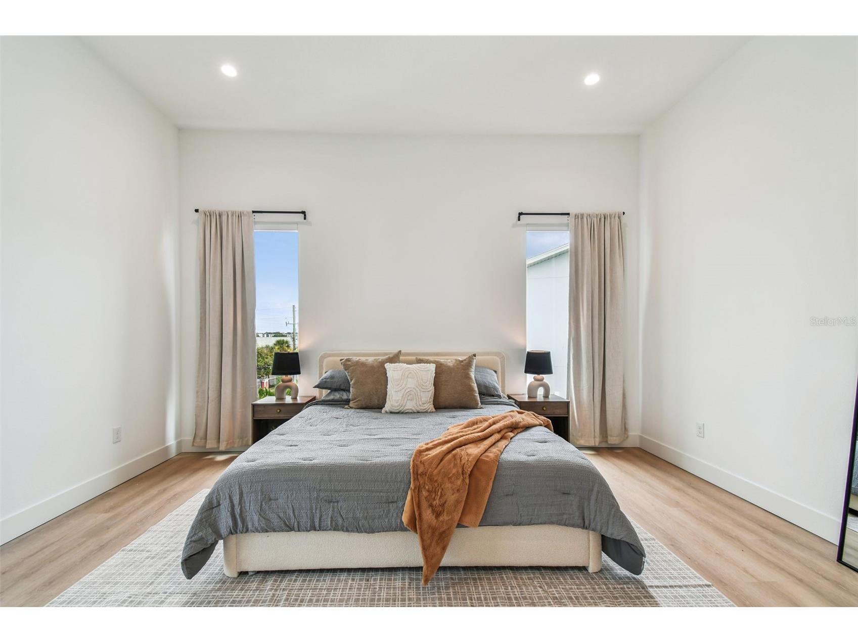 3840 Pompano Drive SE Saint Petersburg FL 33705 TB8478317 image7