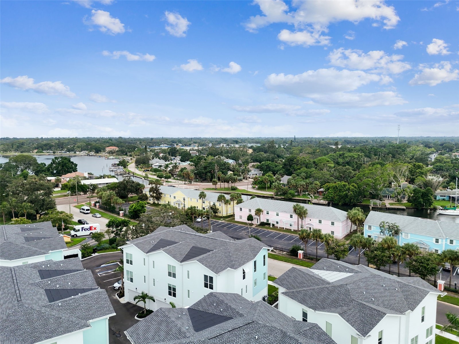 3840 Pompano Drive SE Saint Petersburg FL 33705 TB8478317 image80