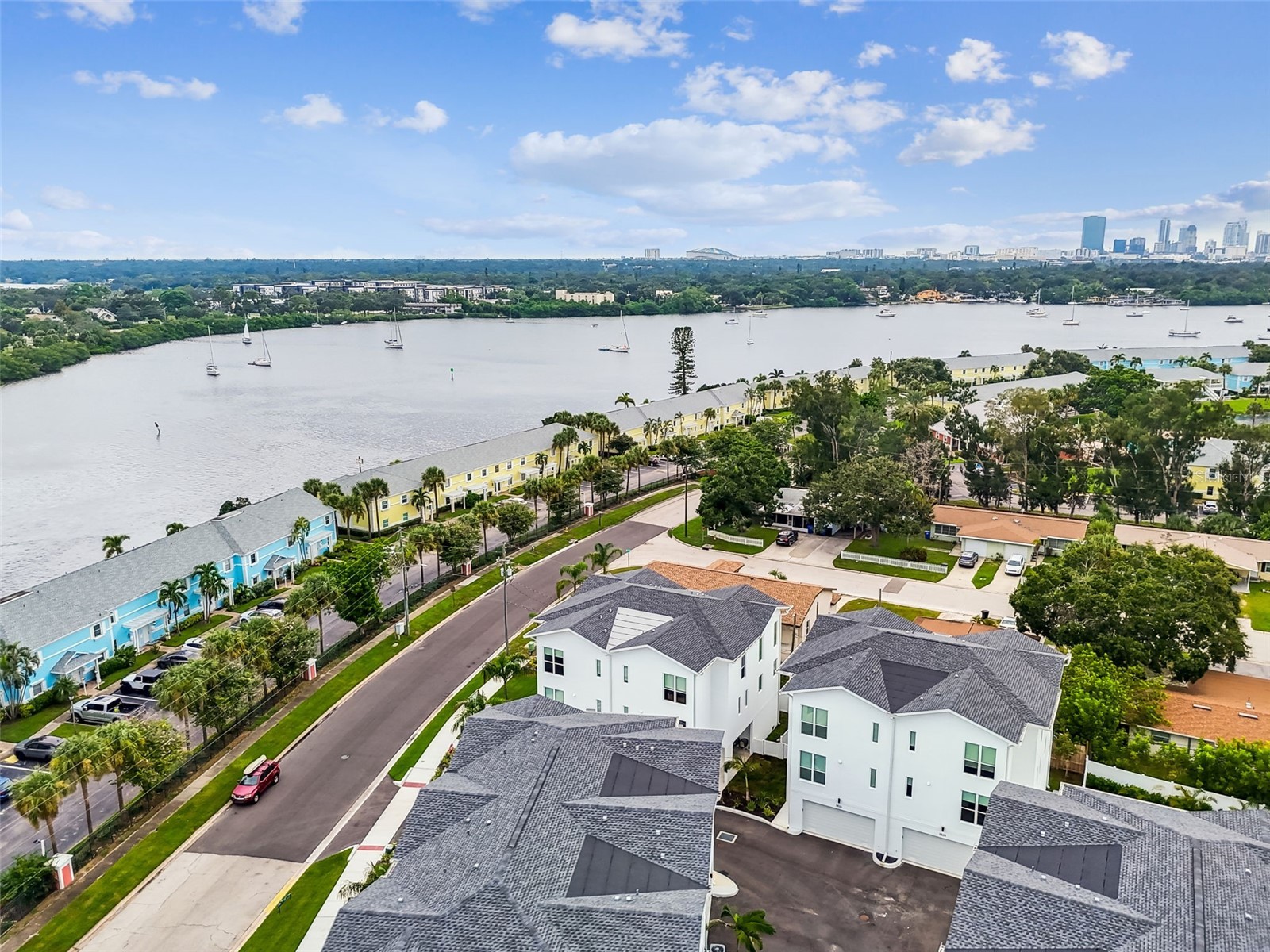 3840 Pompano Drive SE Saint Petersburg FL 33705 TB8478317 image82