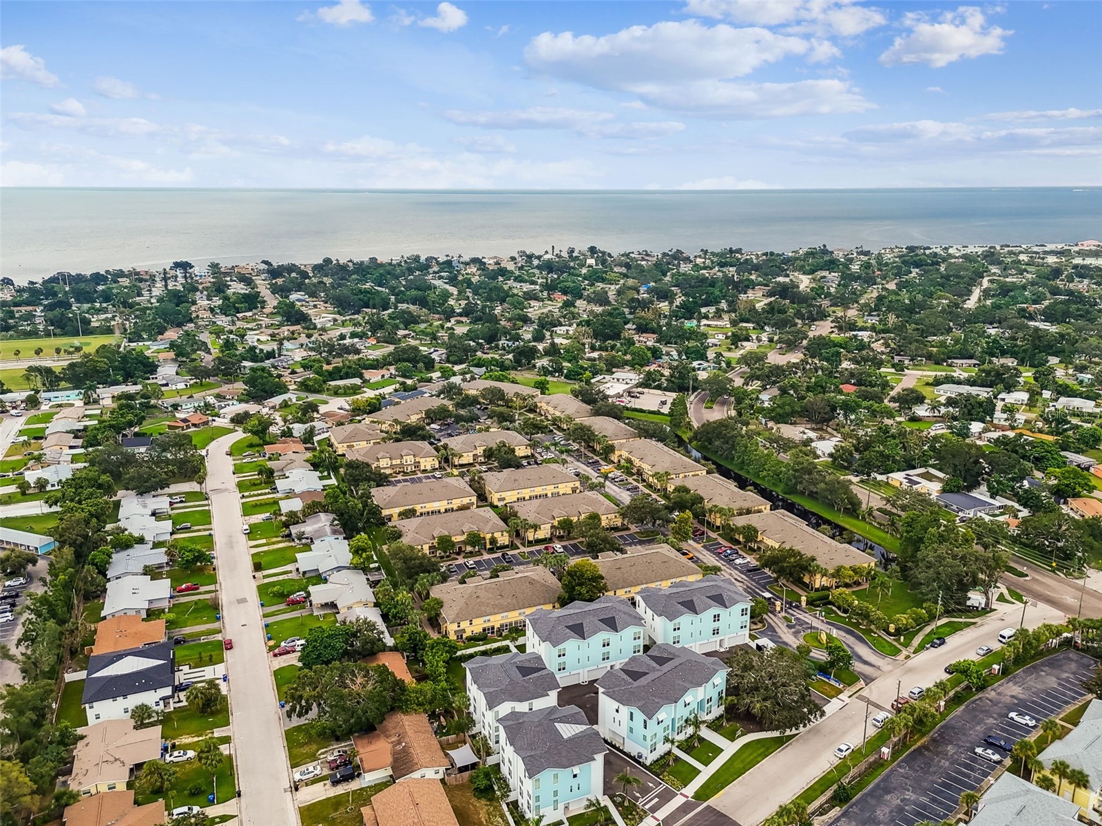 3840 Pompano Drive SE Saint Petersburg FL 33705 TB8478317 image87