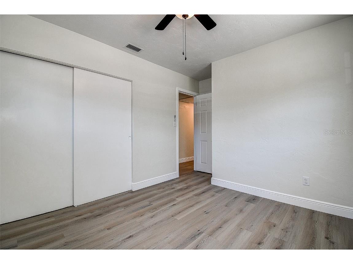 3841 Wahoo Drive SE Saint Petersburg FL 33705 TB8373973 image17