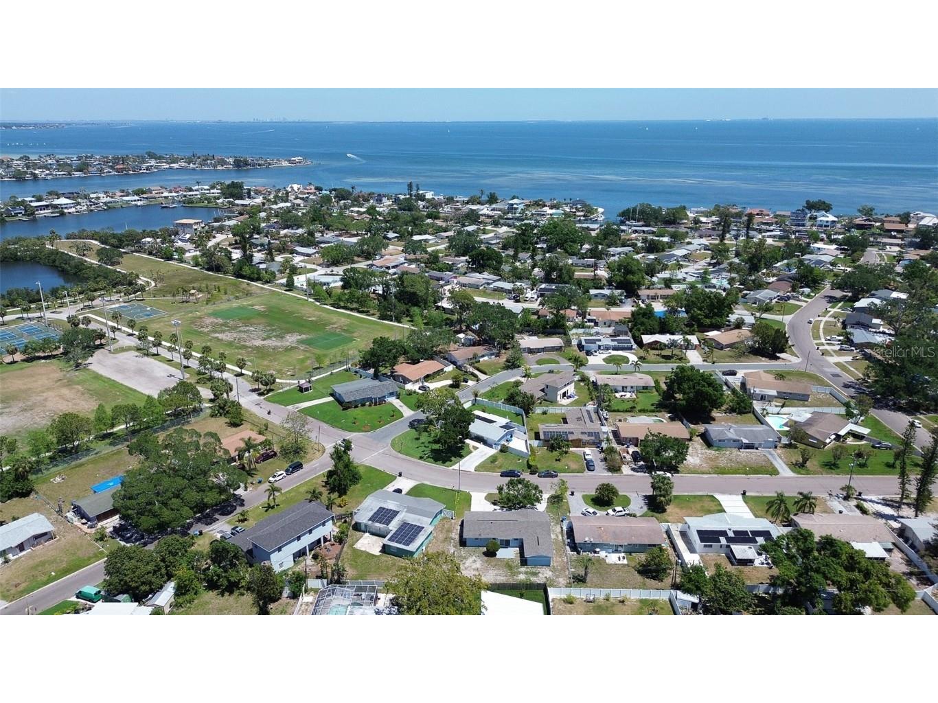 3841 Wahoo Drive SE Saint Petersburg FL 33705 TB8373973 image38