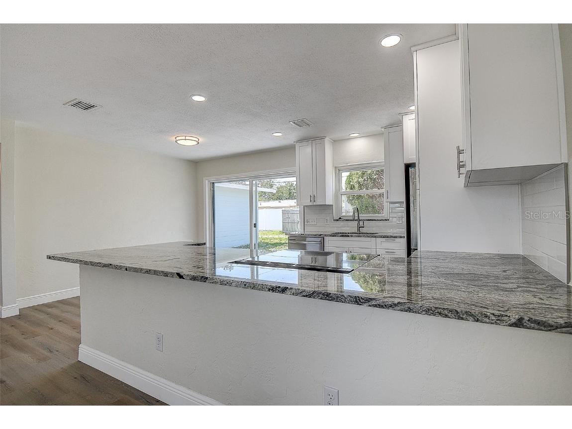 3841 Wahoo Drive SE Saint Petersburg FL 33705 TB8373973 image9