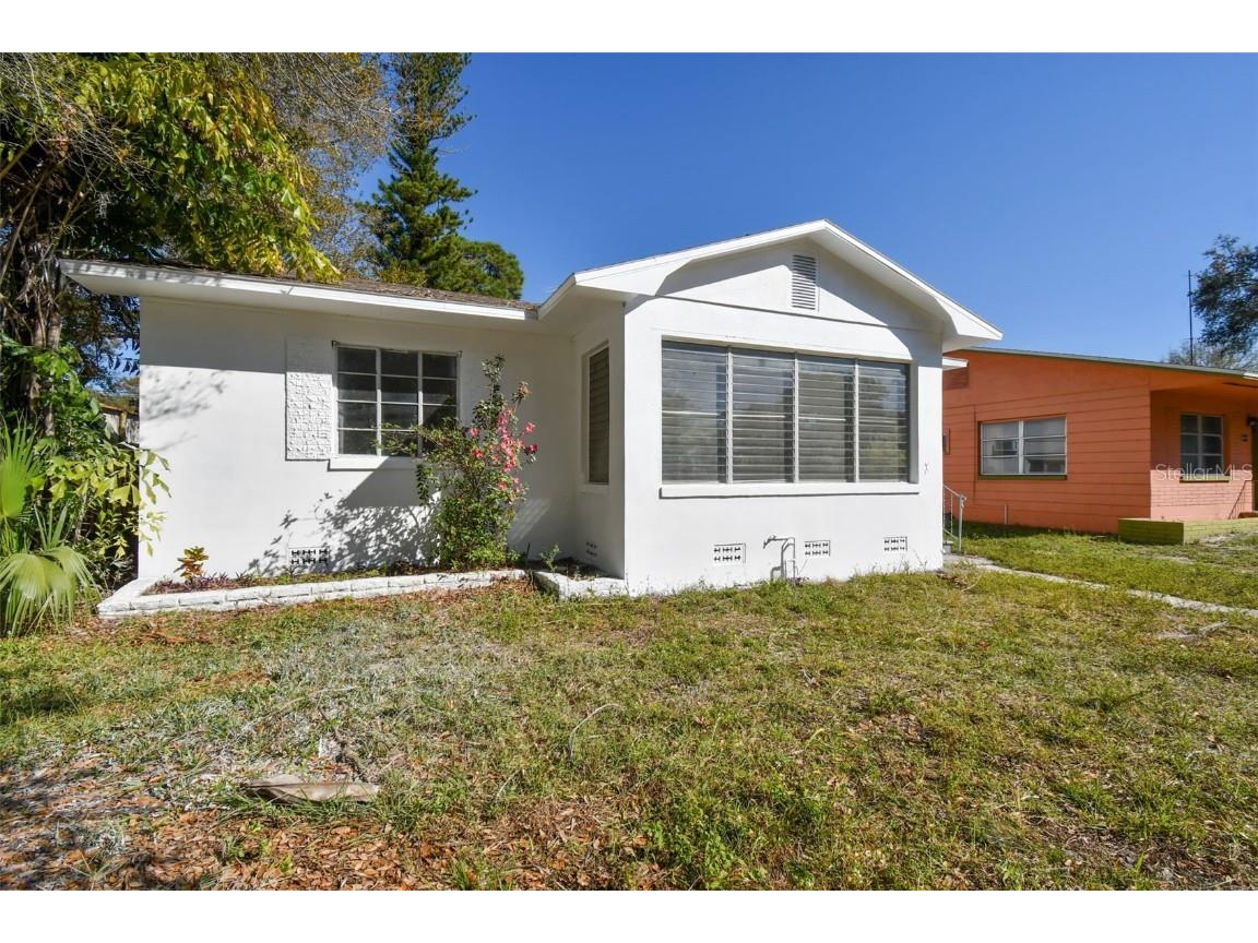 3842 Dr Martin Luther King Jr Street S Saint Petersburg FL 33705 U8190819 image1