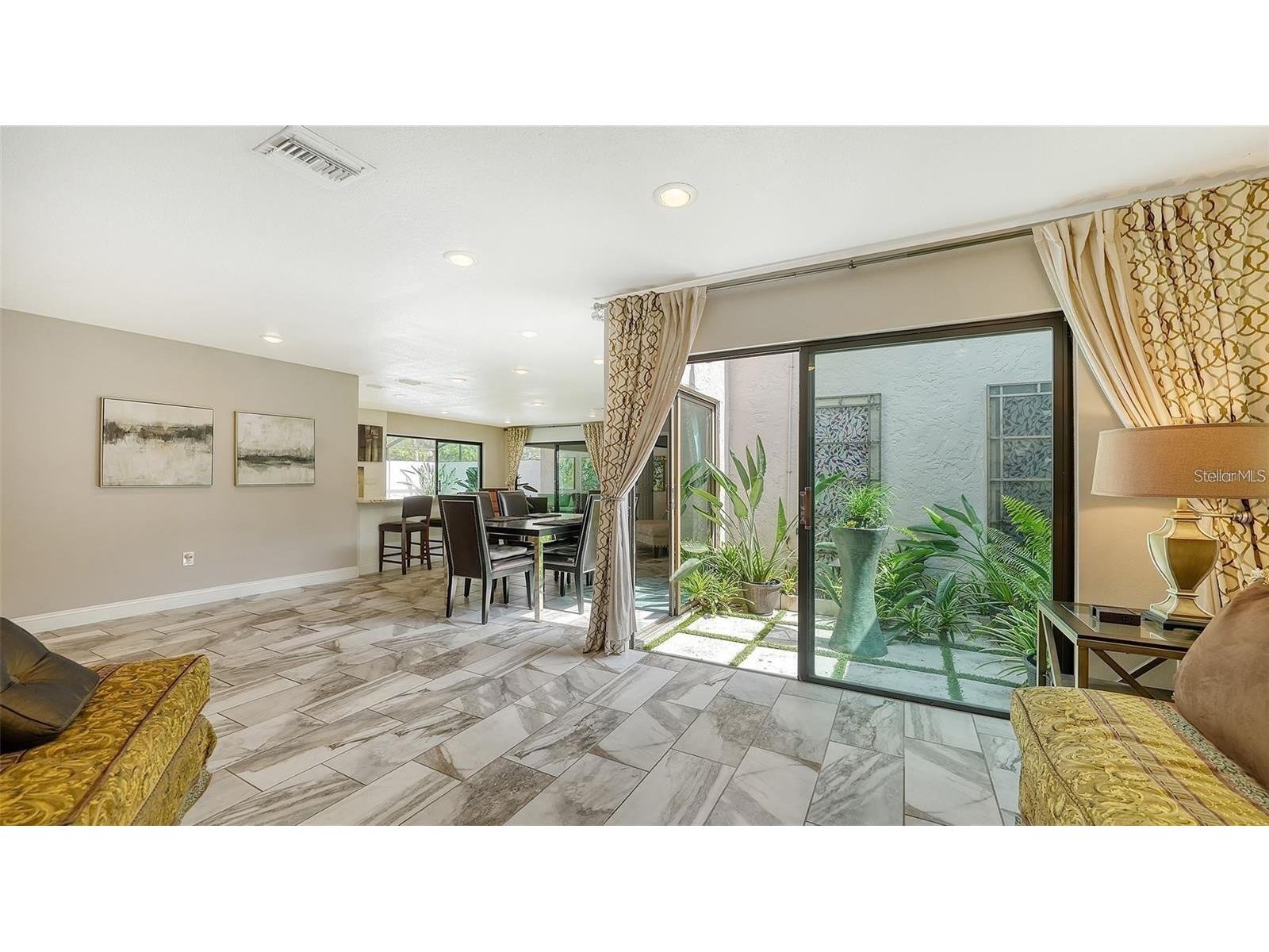 3842 Glen Oaks Manor Drive Sarasota FL 34232 A4689406 image14