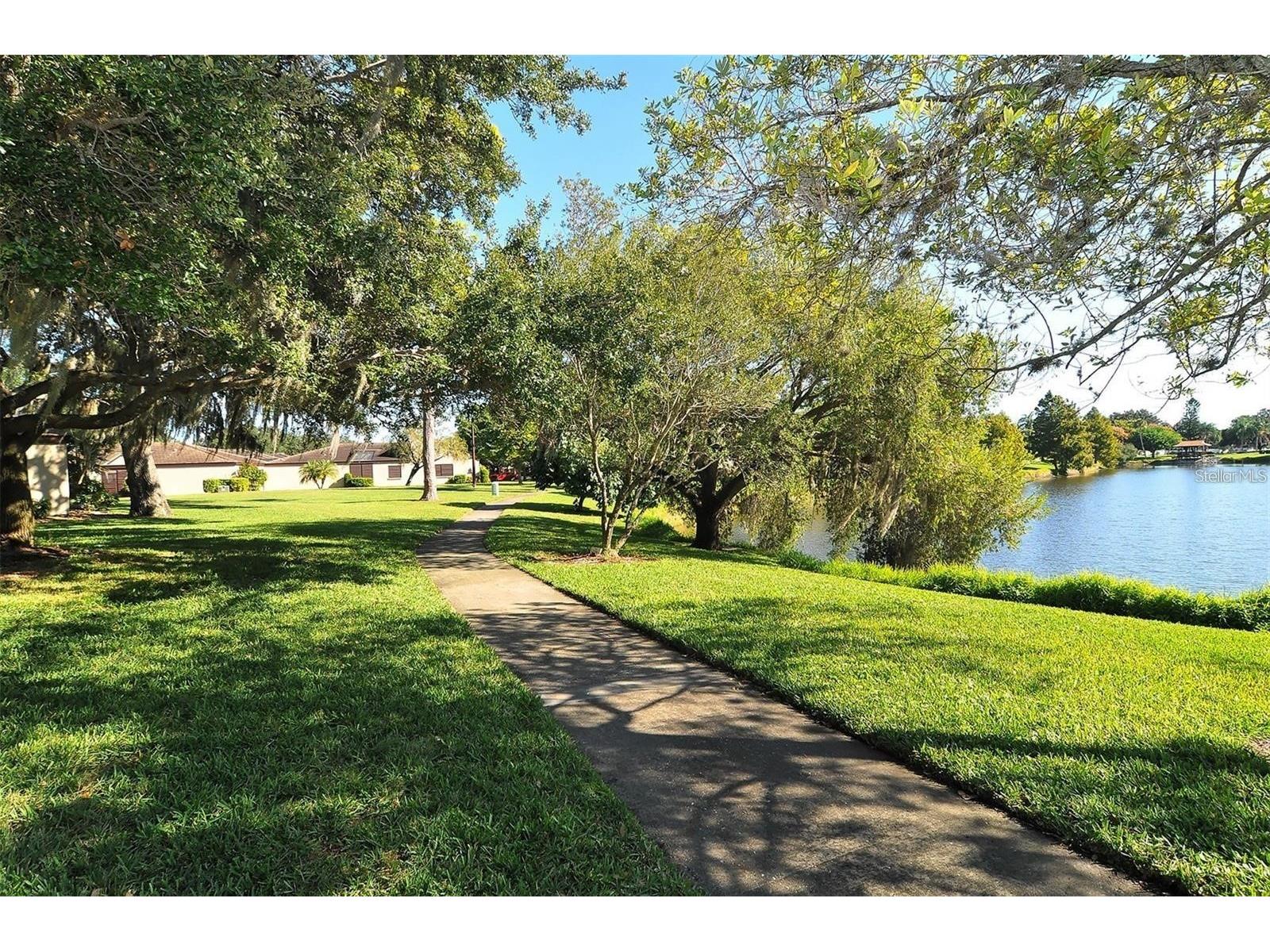 3842 Glen Oaks Manor Drive Sarasota FL 34232 A4689406 image41