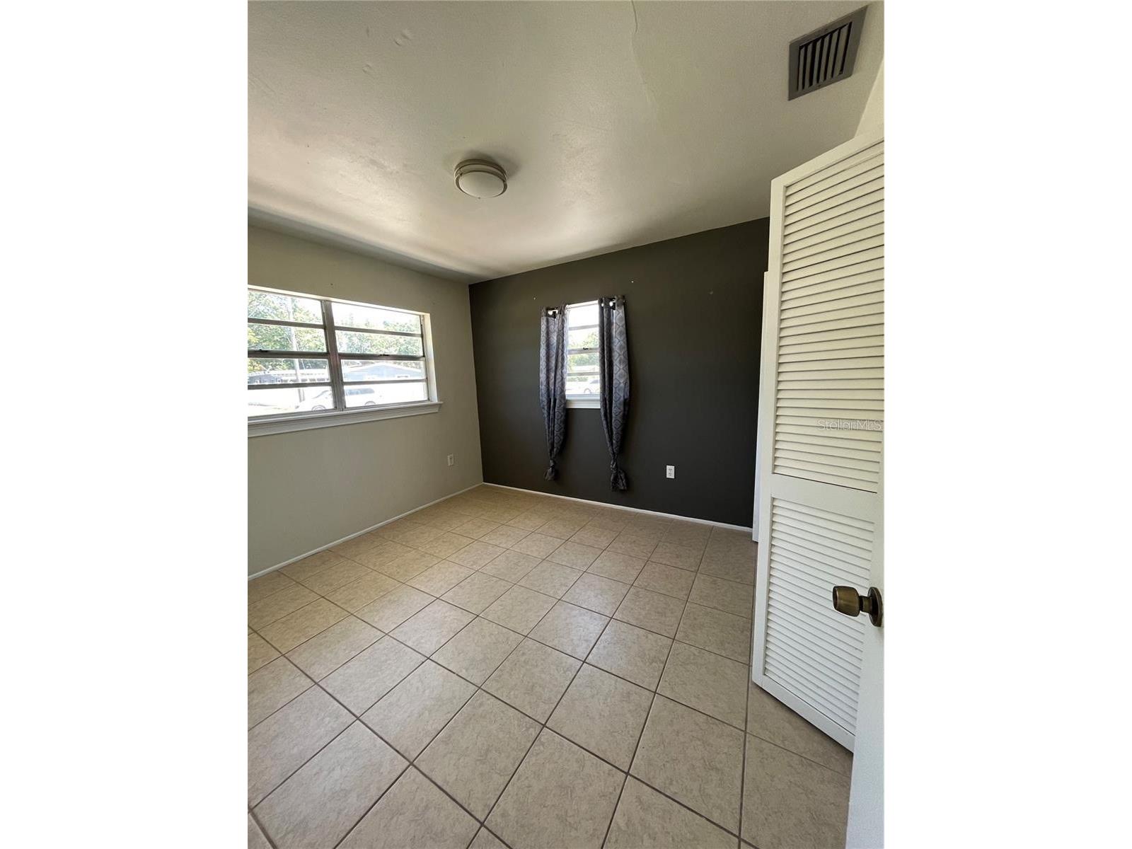 3842 Hawkeye Circle Sarasota FL 34232 A4693864 image8