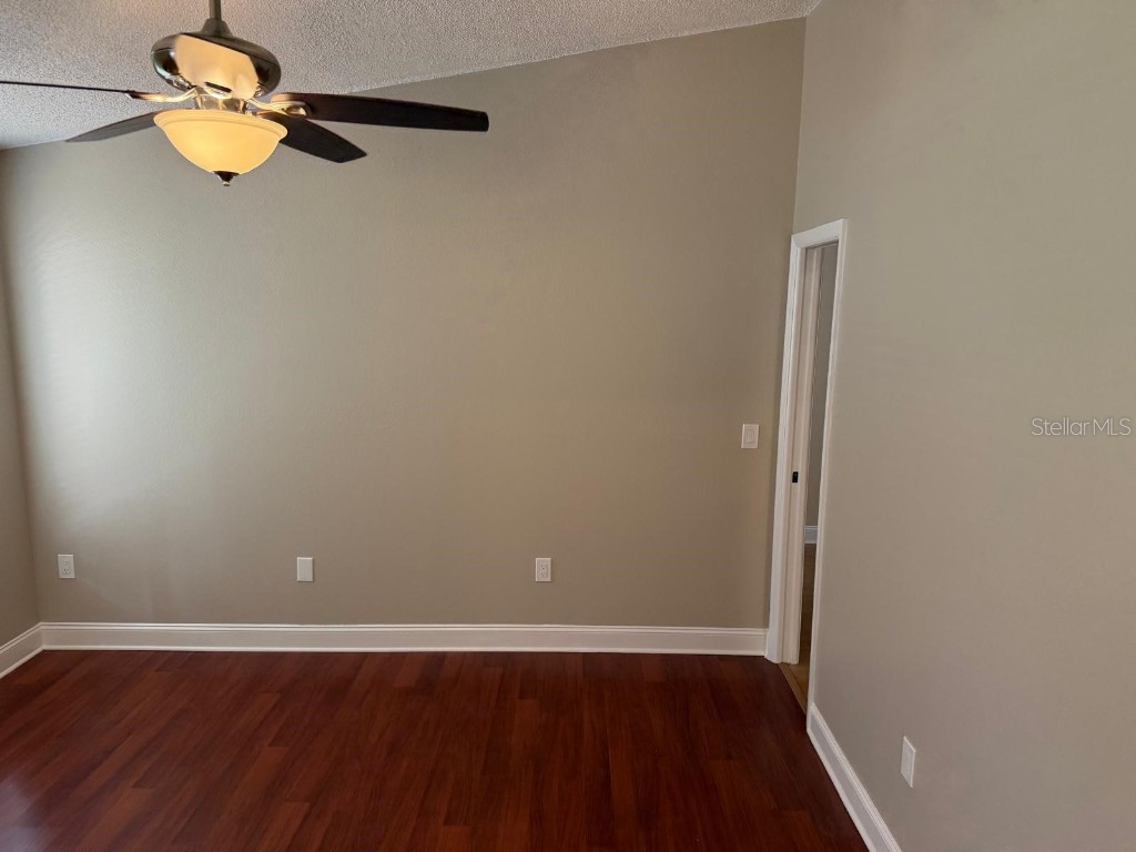 3842 Kingston Boulevard Sarasota FL 34238 A4665265 image14